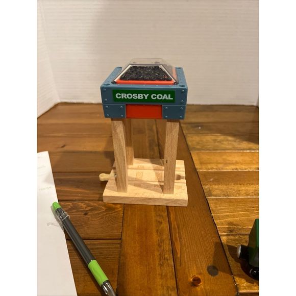 Thomas wooden track crosby coal with car - Picture 3 of 9